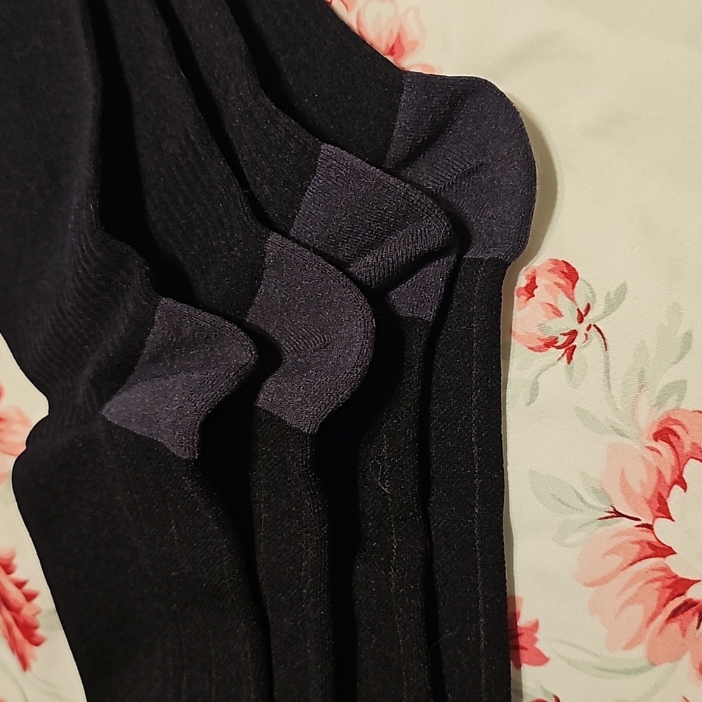 Two Compression Men Socks - image 4